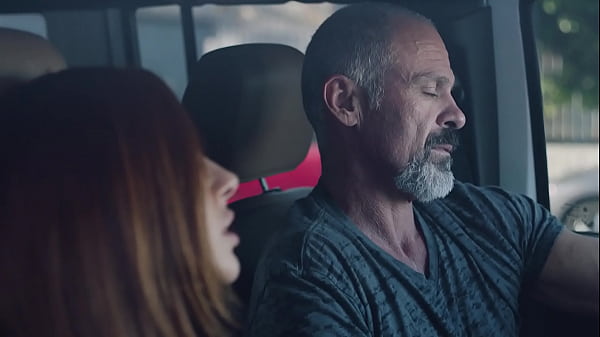 Teen’s Catches Her Sucking Stranger’s Cock